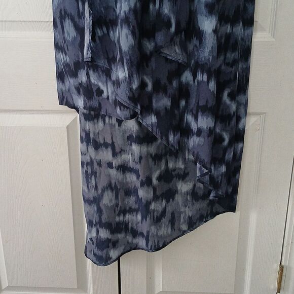BCBGMaxAzria handkerchief high low sleeveless dress  Sz M  NWOT - Picture 2 of 8